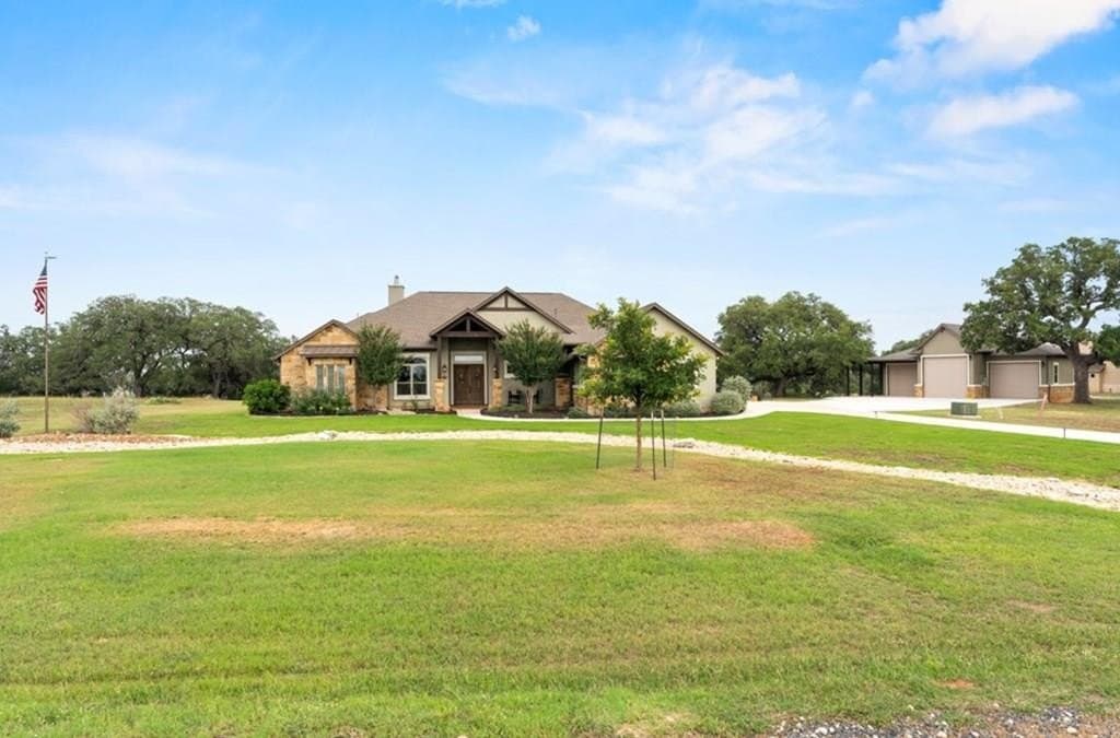 4.3 acres in Bandera County