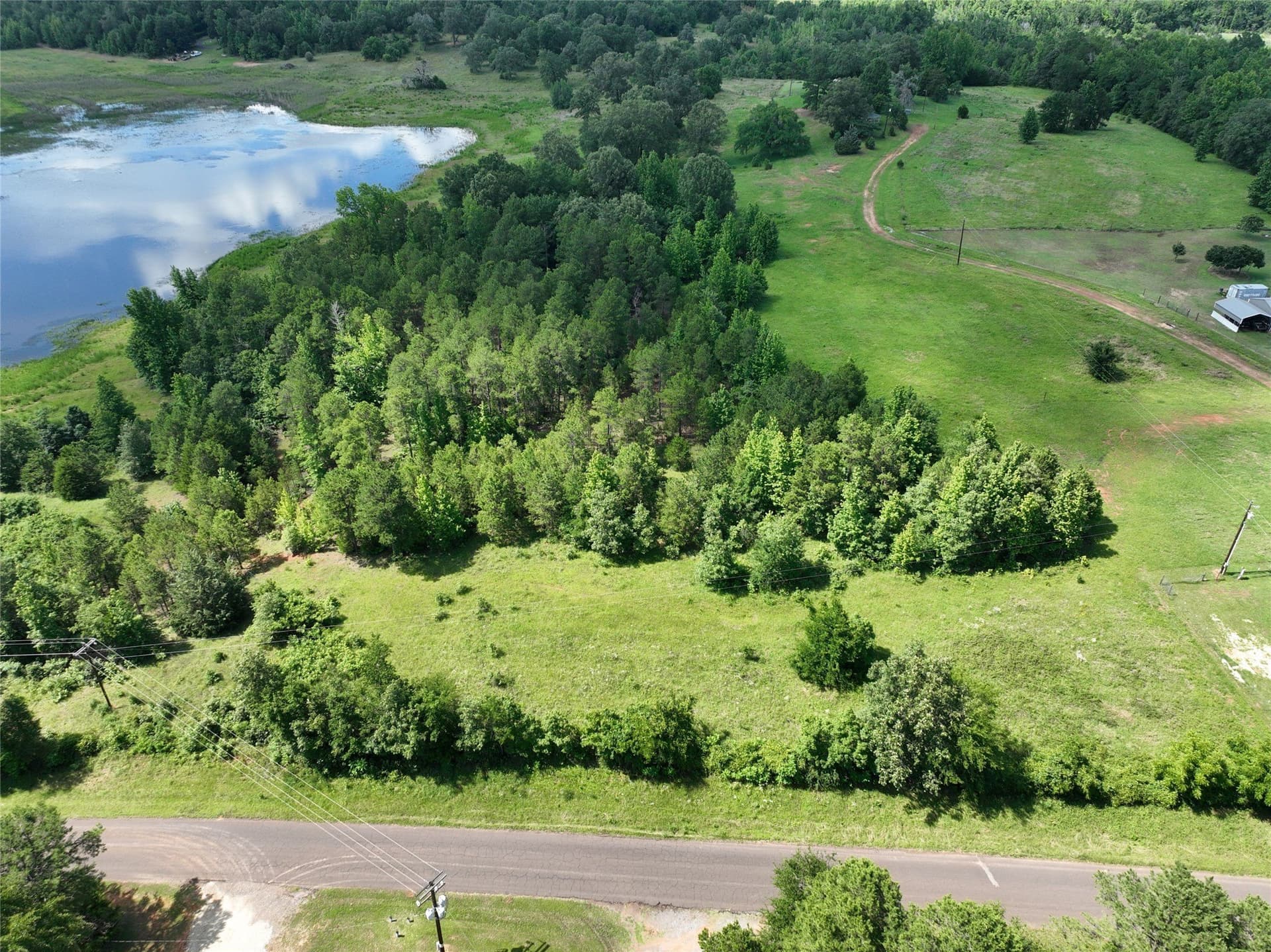 0.43 acres in Wood County - photo 8