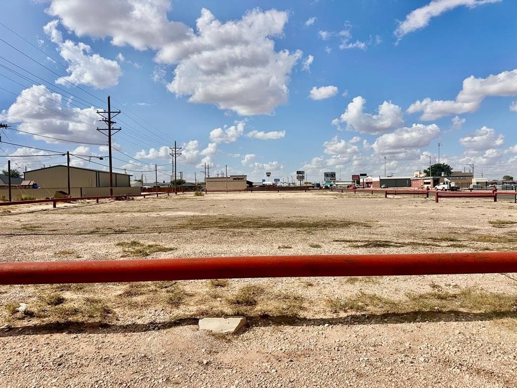 0.9 acres in Gaines County - photo 6