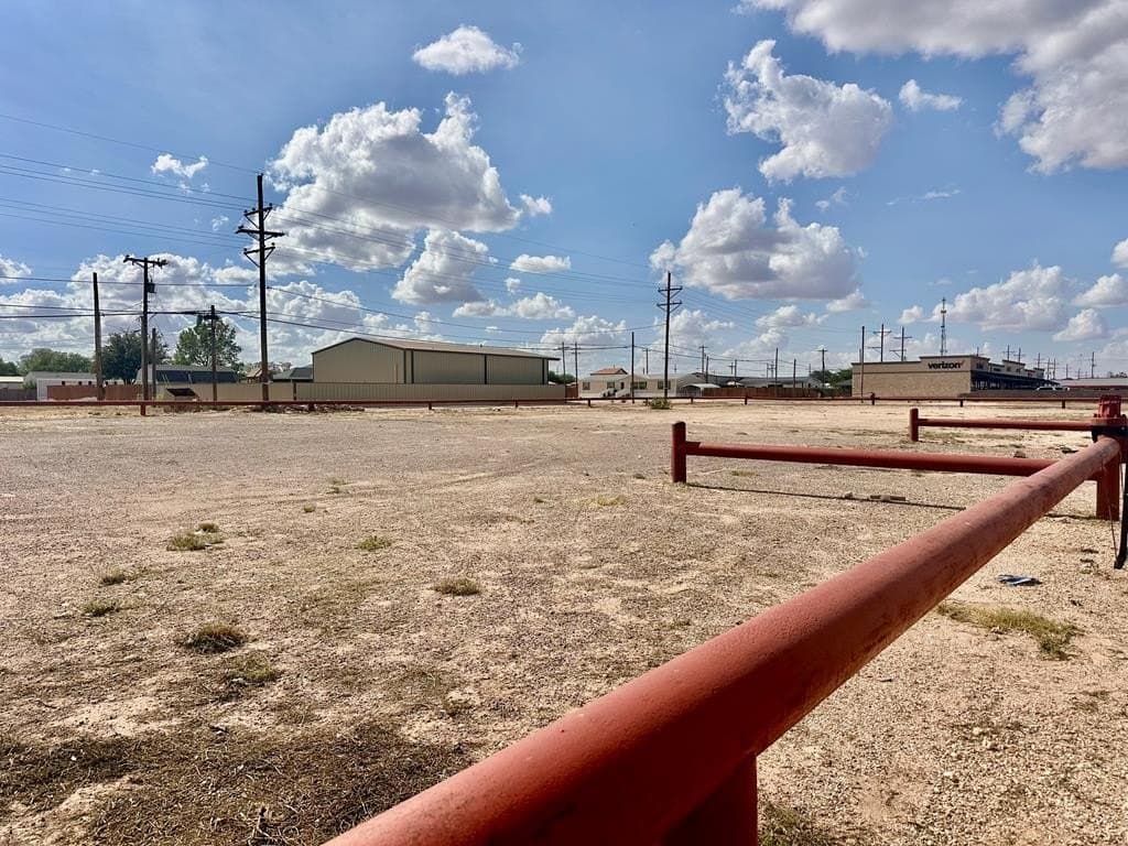 0.9 acres in Gaines County featured view