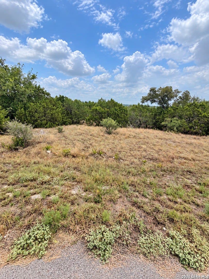 4.97 acres in Comal County