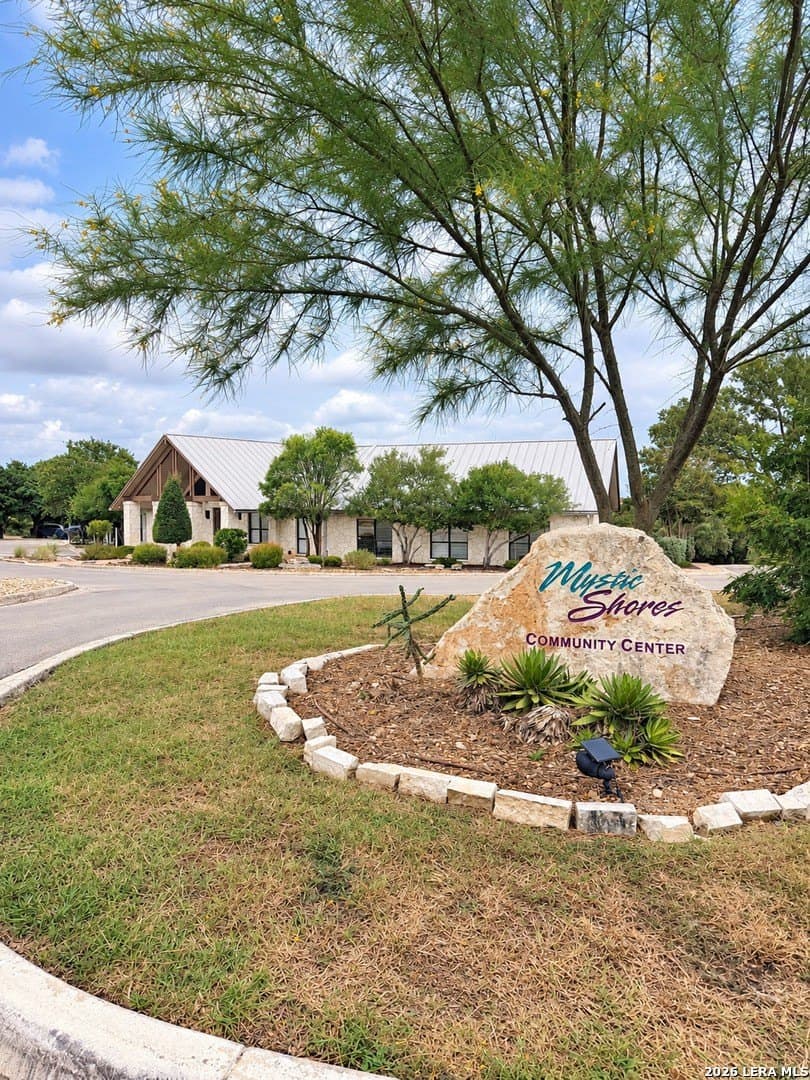 4.97 acres in Comal County - photo 5