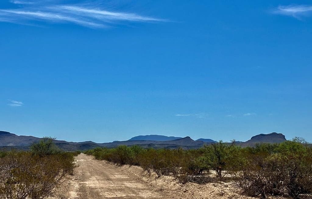 5 acres in Brewster County gallery image 3