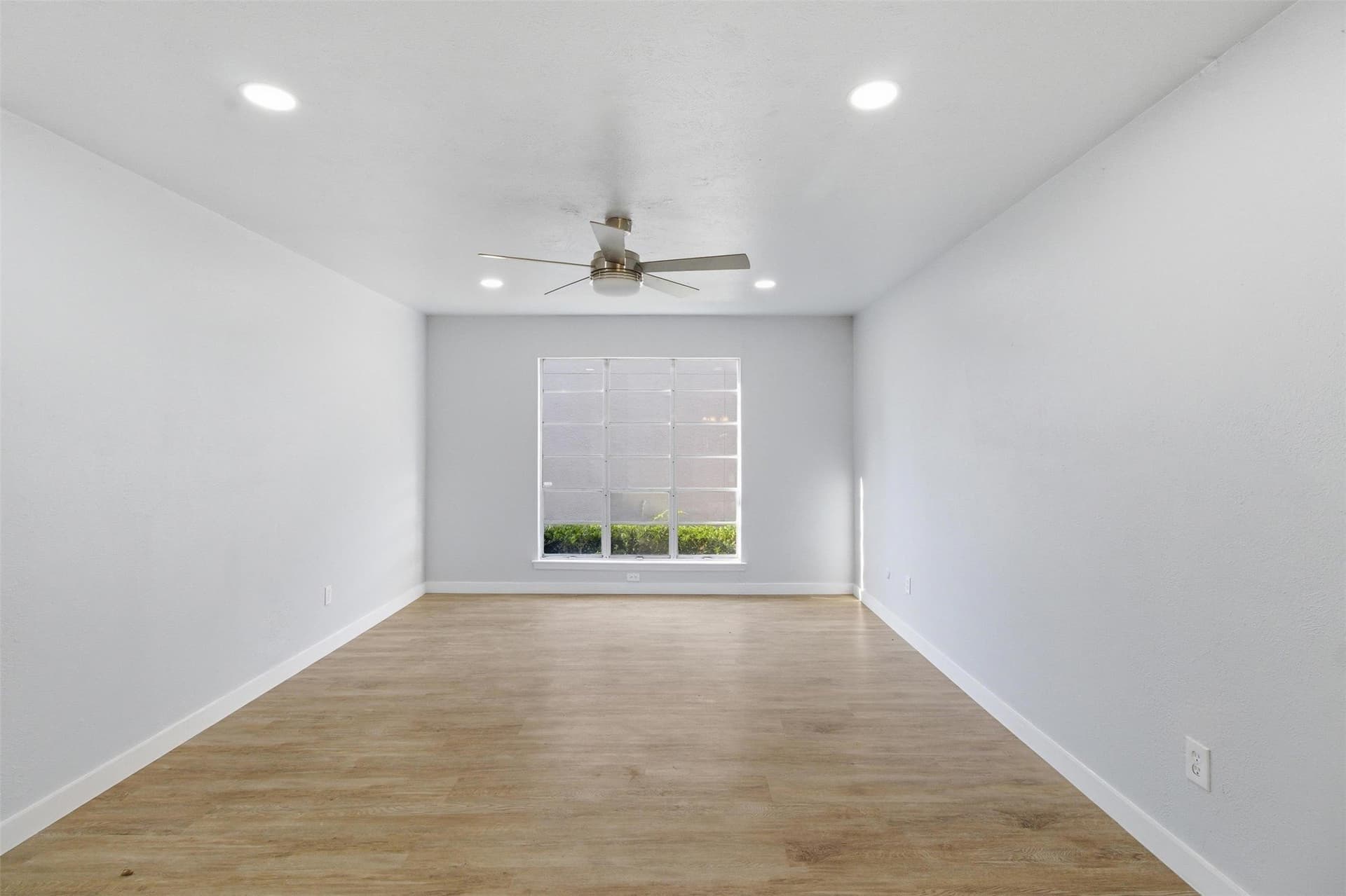 10.4 acres in Dallas County - photo 7