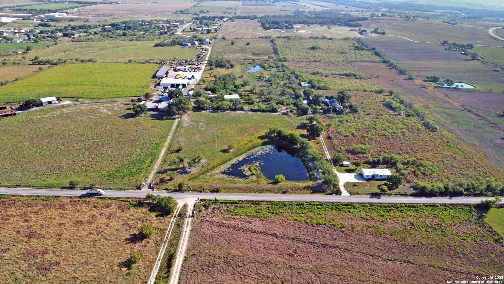 17.78 acres in Comal County - photo 6