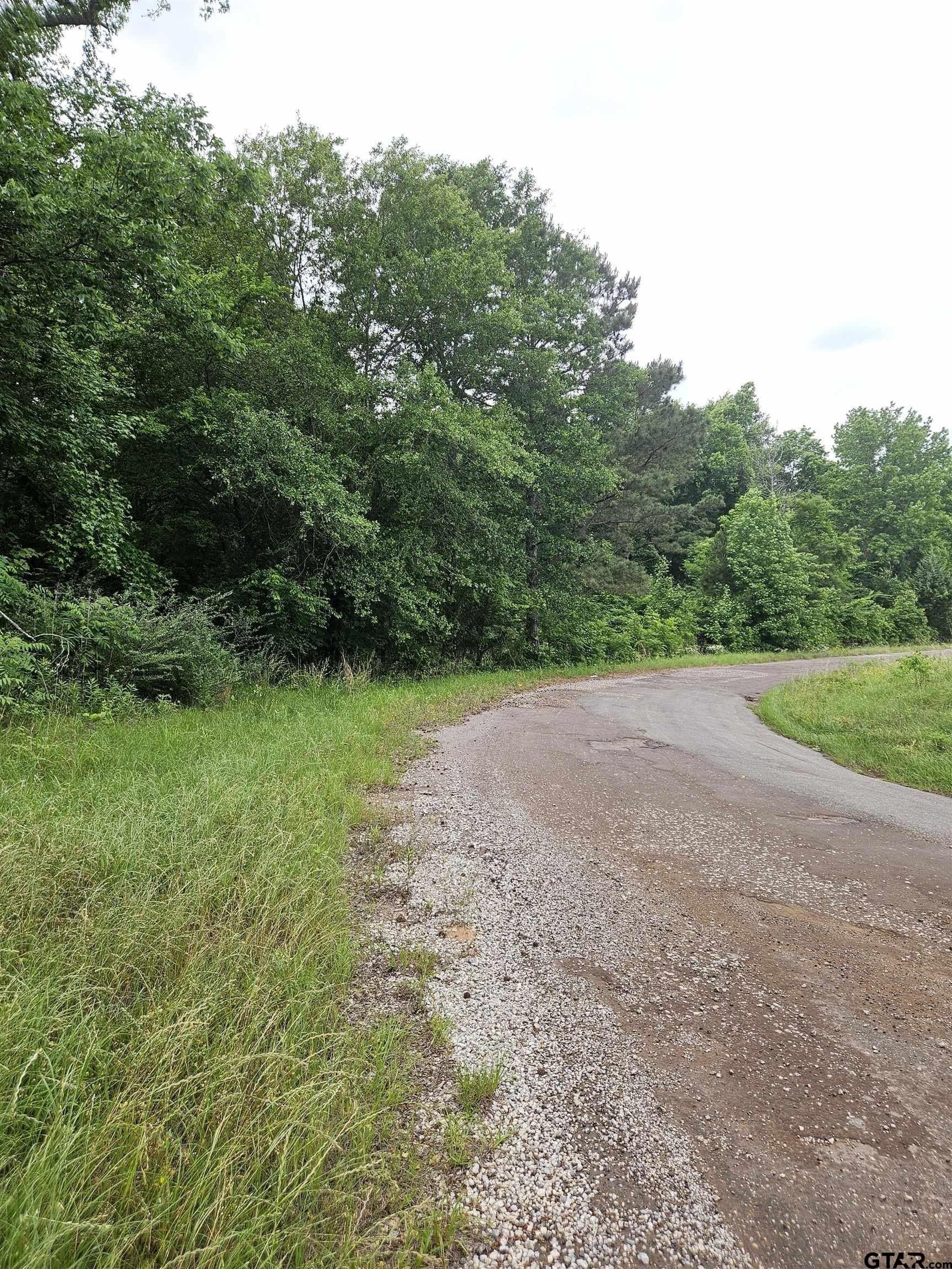 8.84 acres in Smith County featured view
