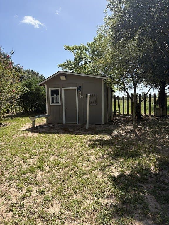 11.46 acres in Lavaca County - photo 24
