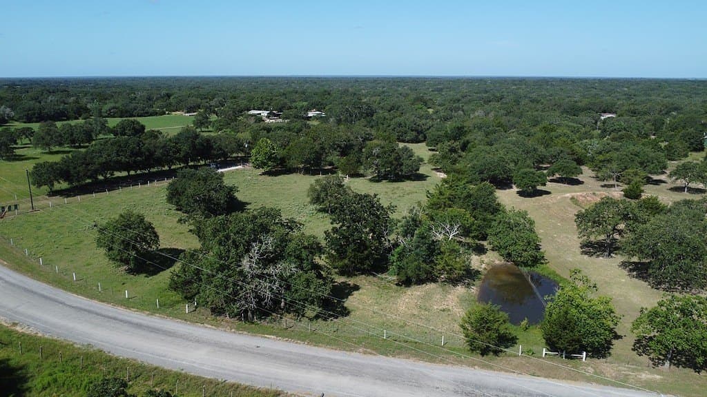 11.46 acres in Lavaca County - photo 26