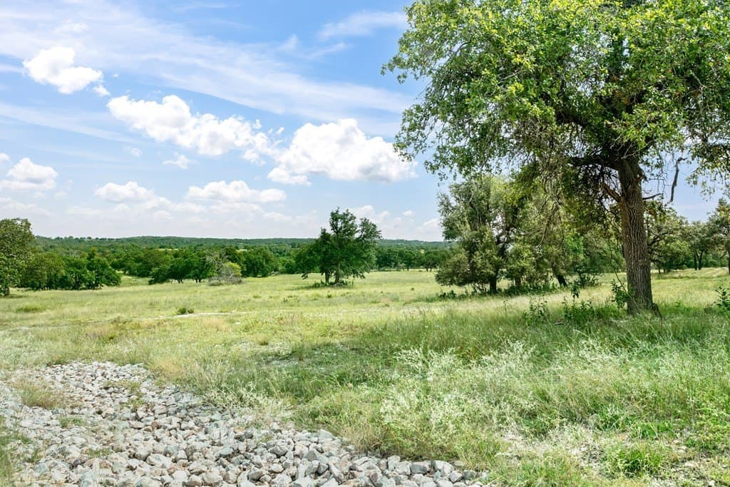 10.01 acres in Kendall County - photo 2