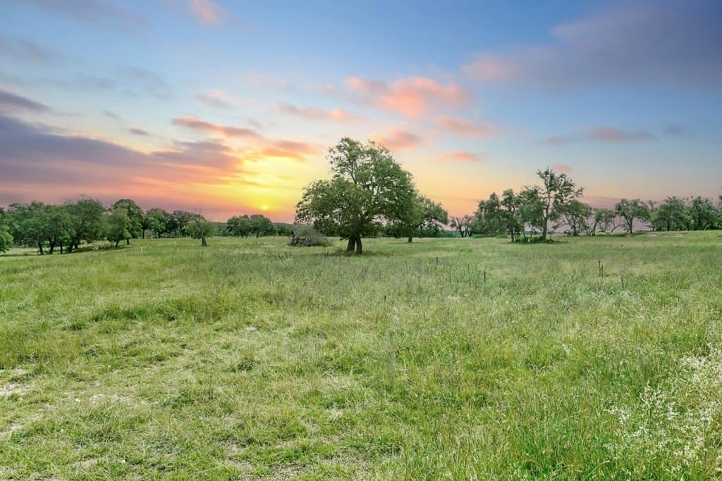 10.01 acres in Kendall County - photo 3