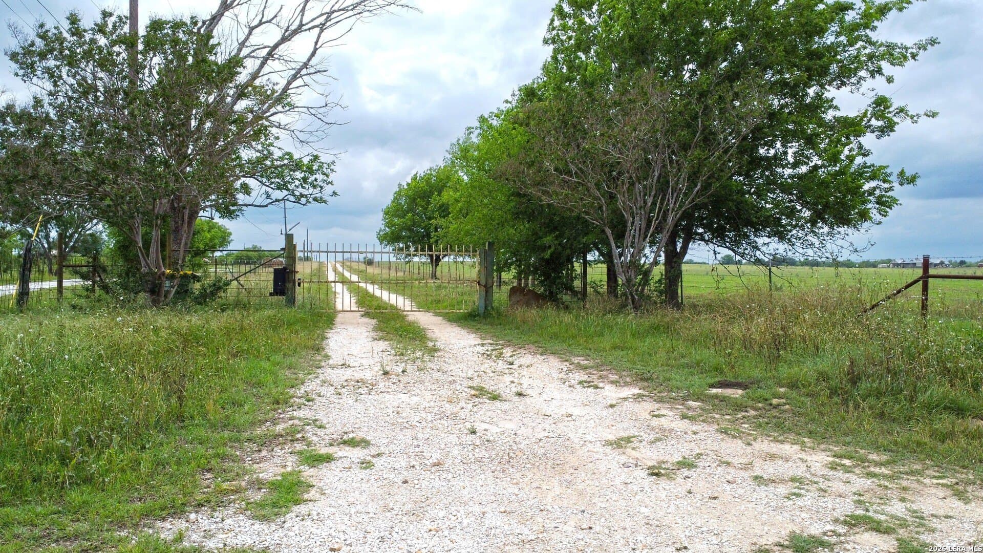 172.55 acres in Bexar County gallery image 3