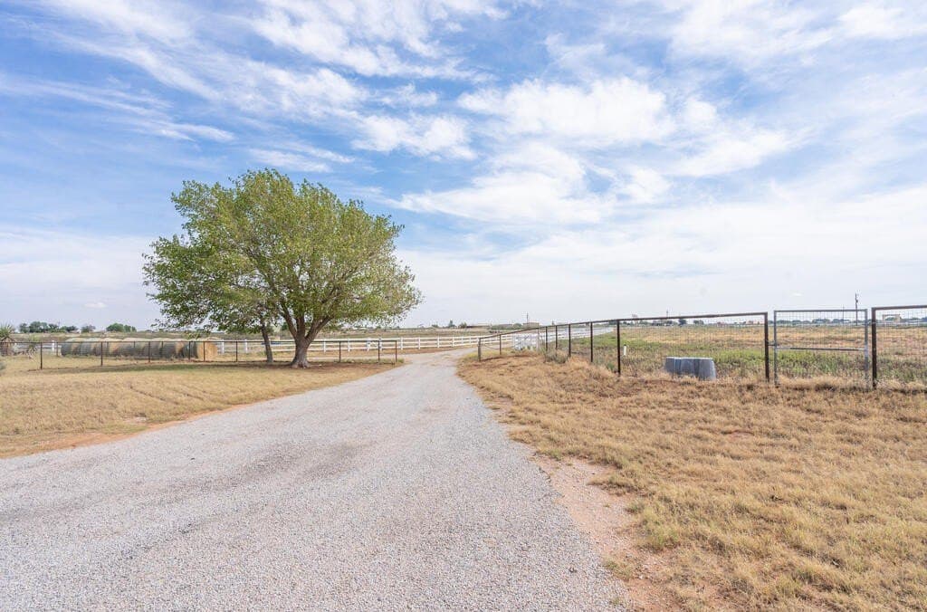 27.93 acres in Midland County - photo 14