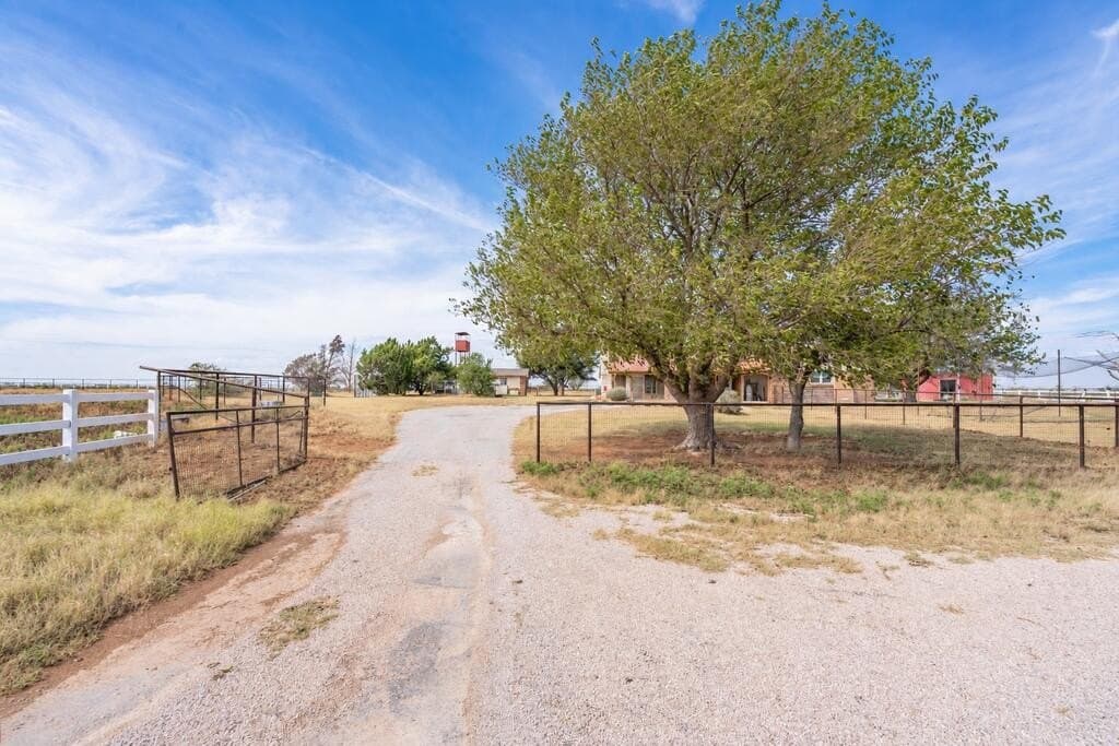 27.93 acres in Midland County - photo 76