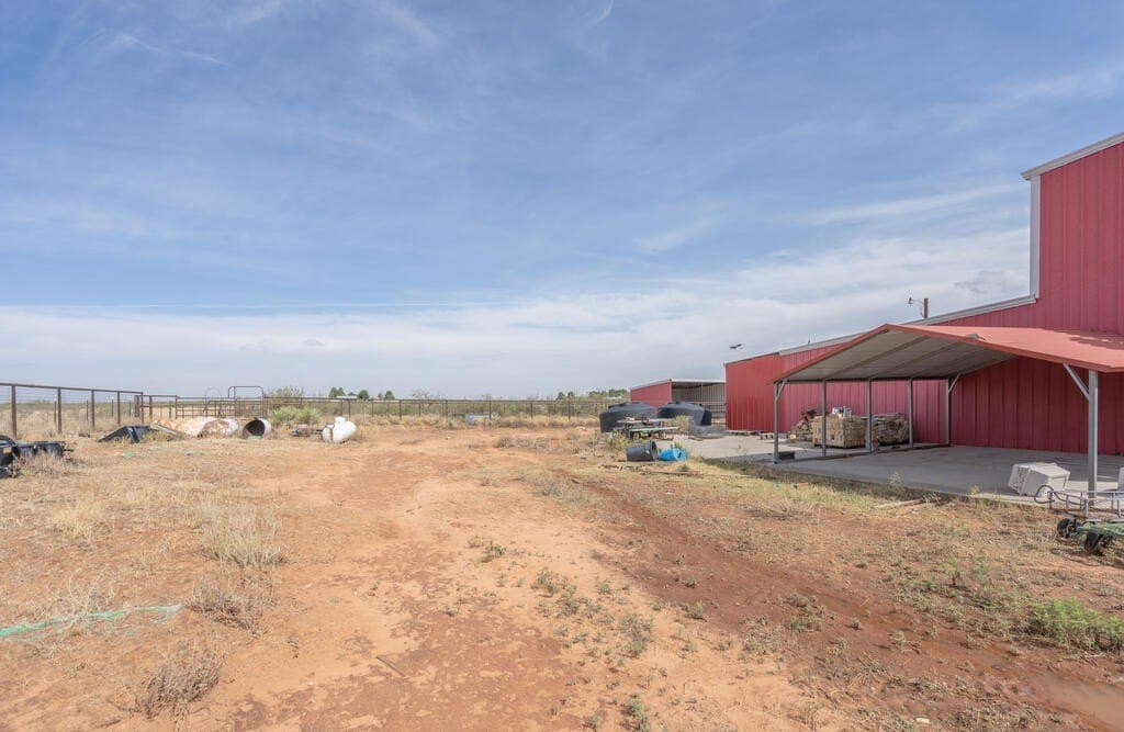 27.93 acres in Midland County - photo 54