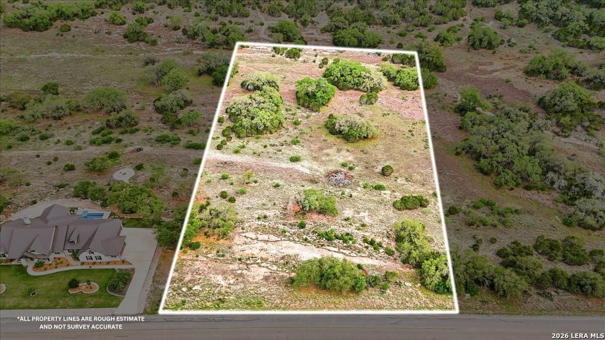 3.86 acres in Comal County gallery image 3