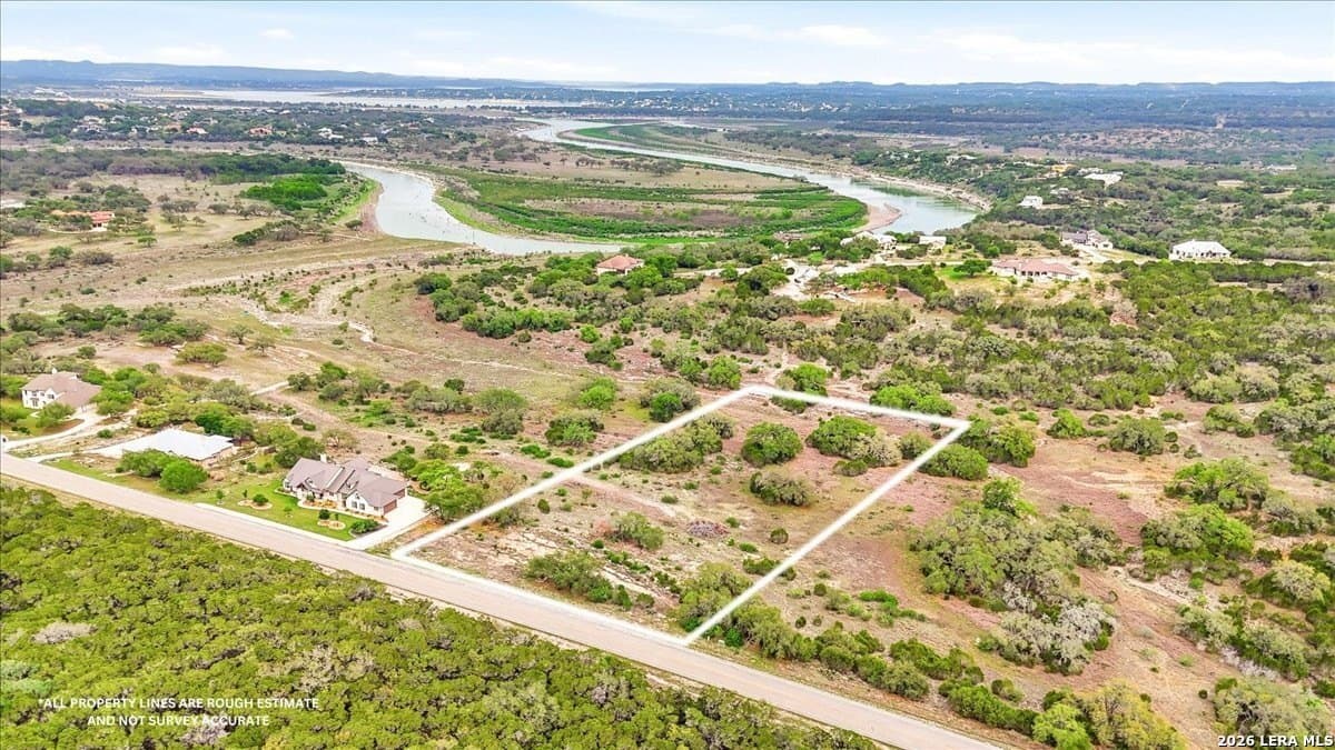 3.86 acres in Comal County - photo 9