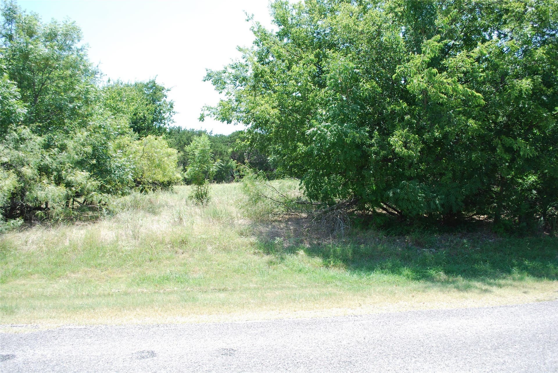 0.7 acres in Hill County gallery image 2