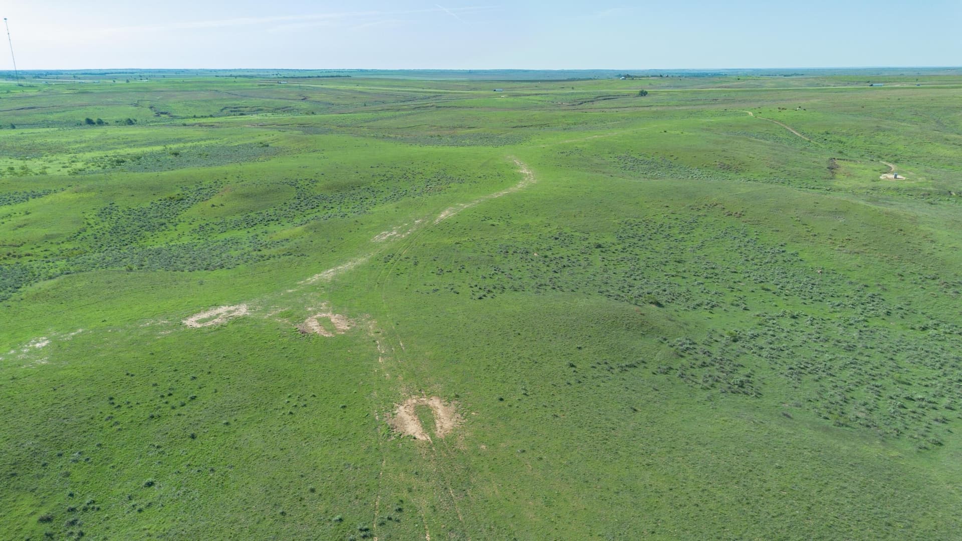 640 acres in Gray County - photo 35