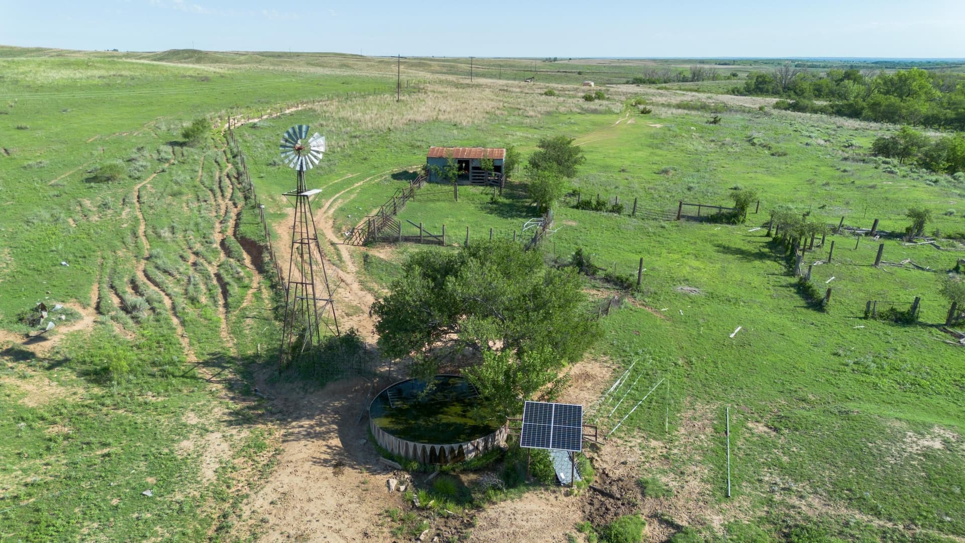 640 acres in Gray County - photo 27