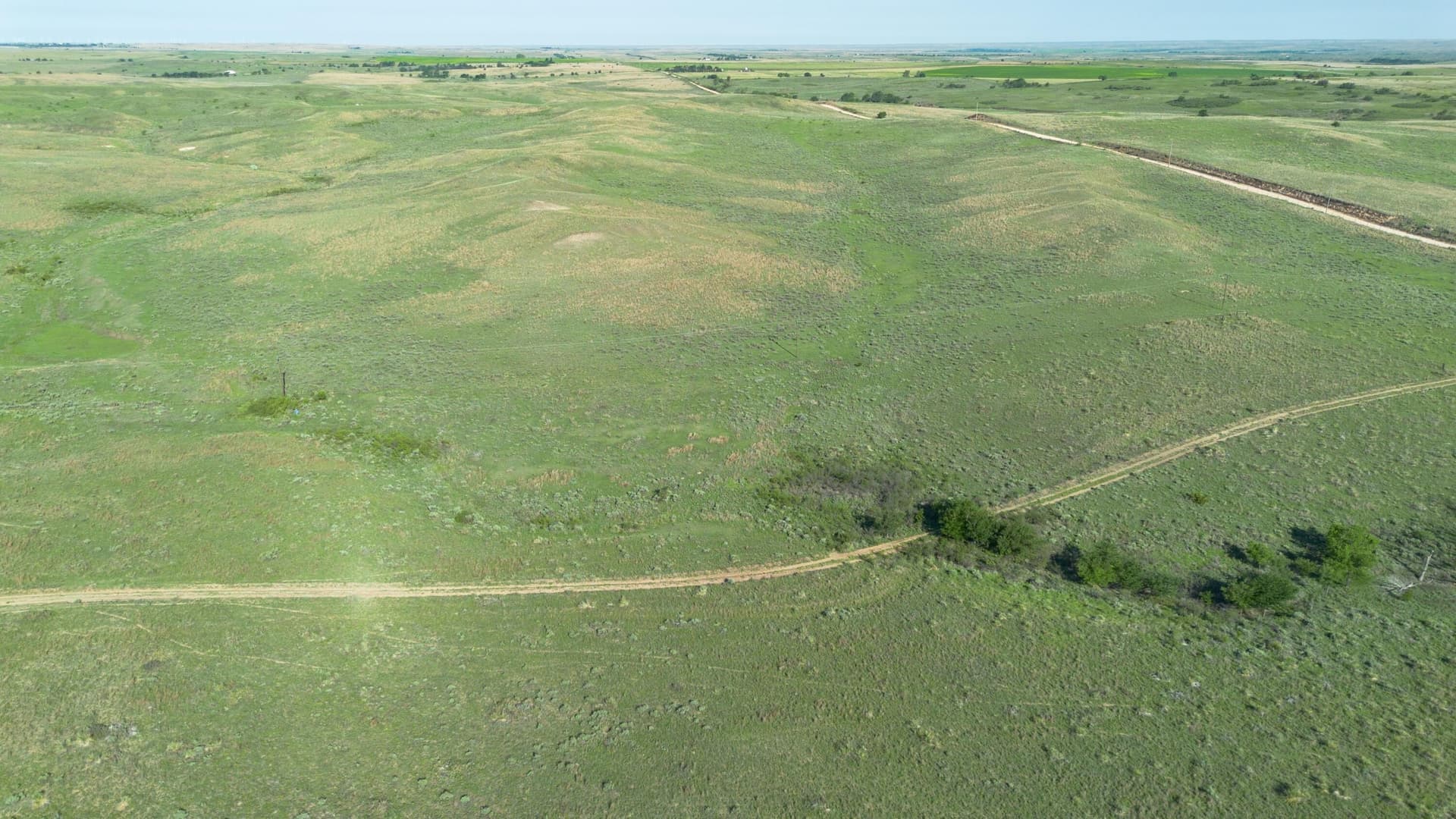 640 acres in Gray County - photo 11