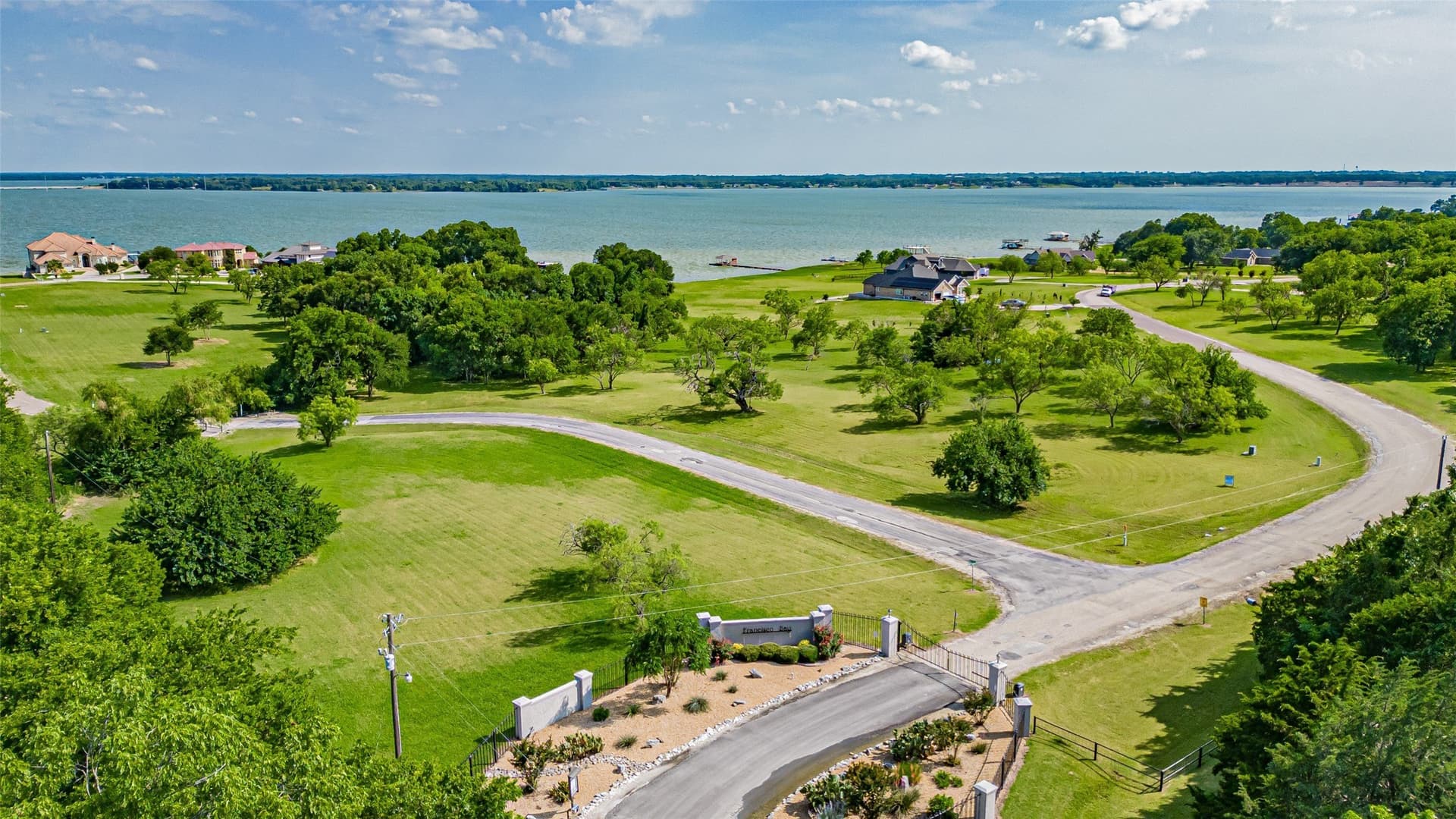 1.35 acres in Navarro County - photo 11