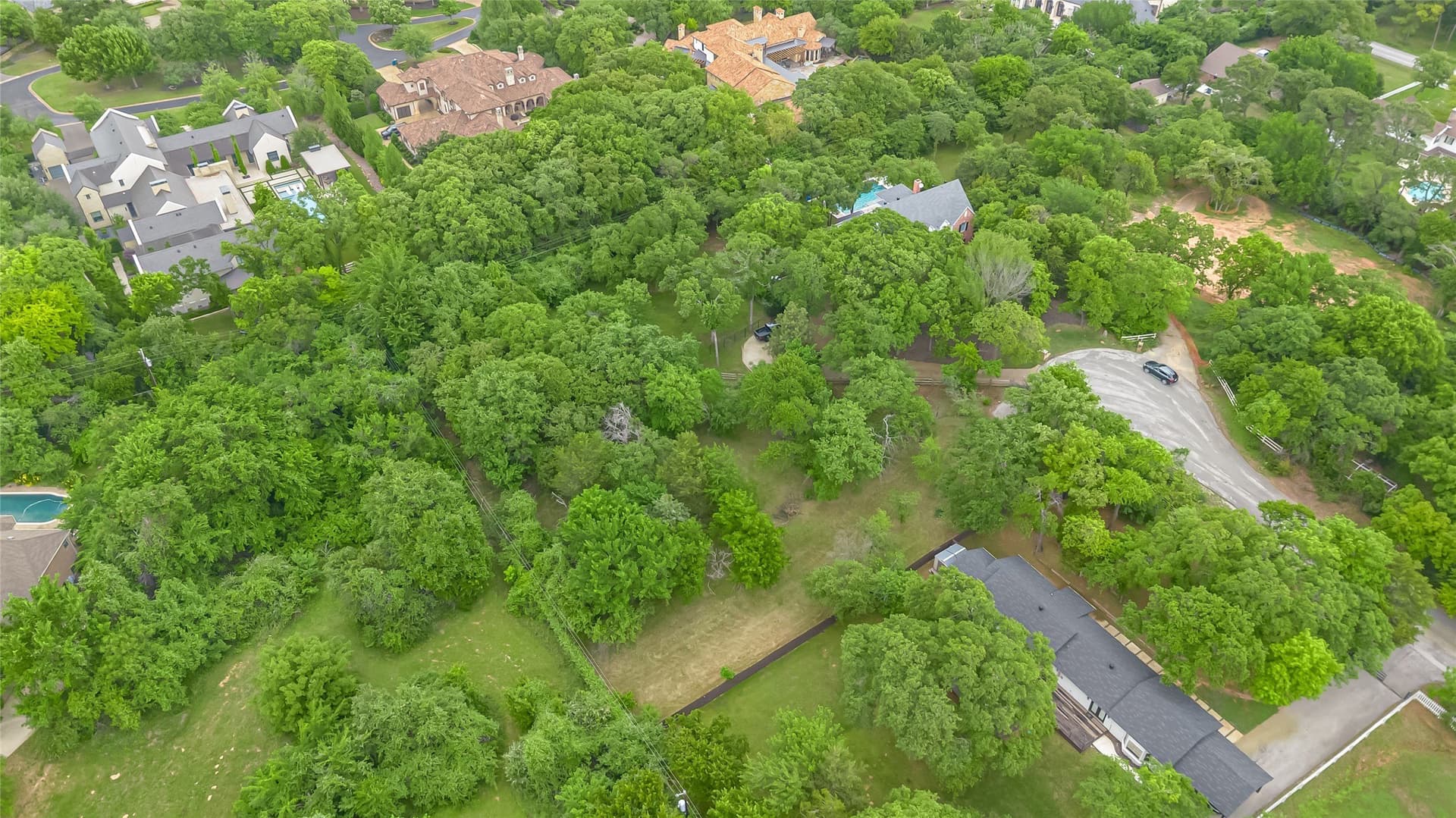 0.75 acres in Tarrant County featured view