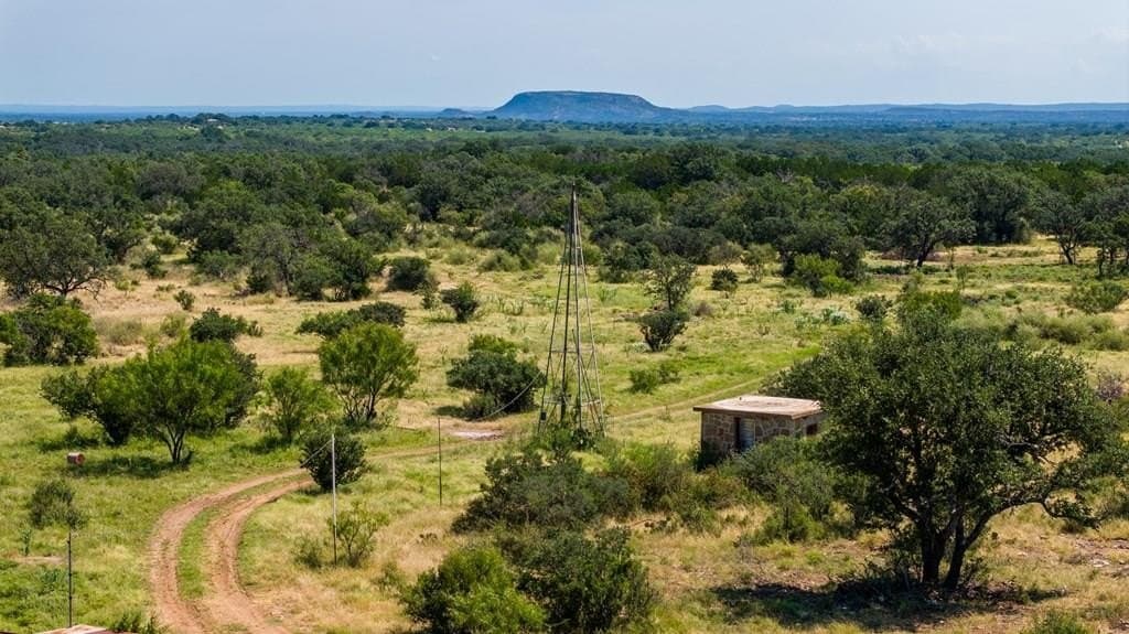 181 acres in Mason County
