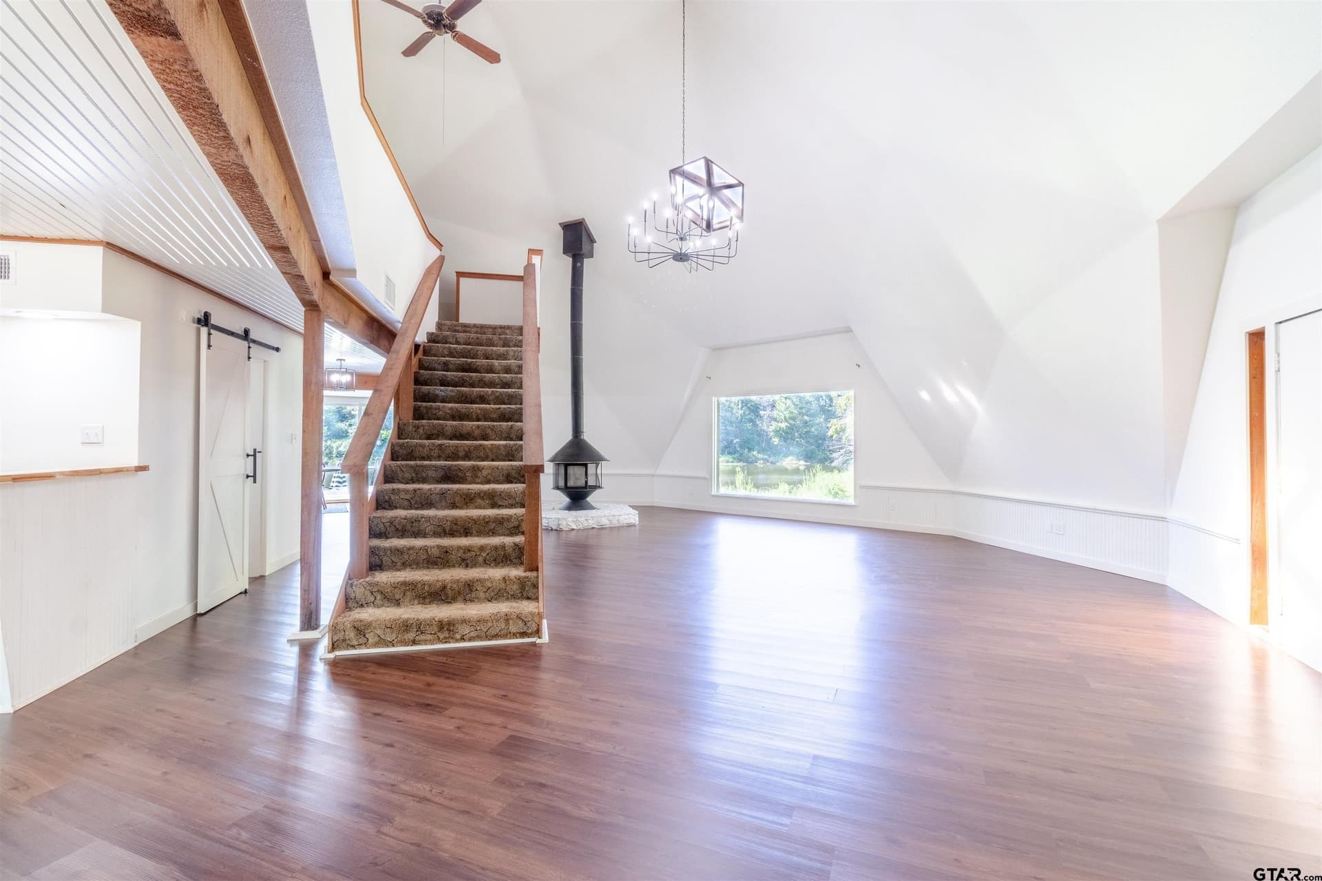 10 acres in Smith County gallery image 4