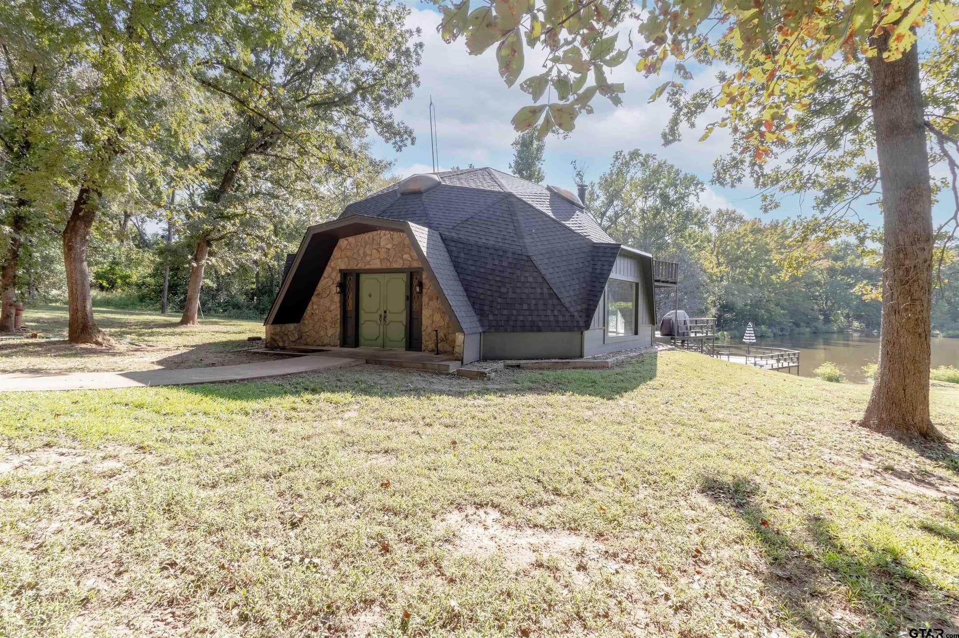 10 acres in Smith County gallery image 2