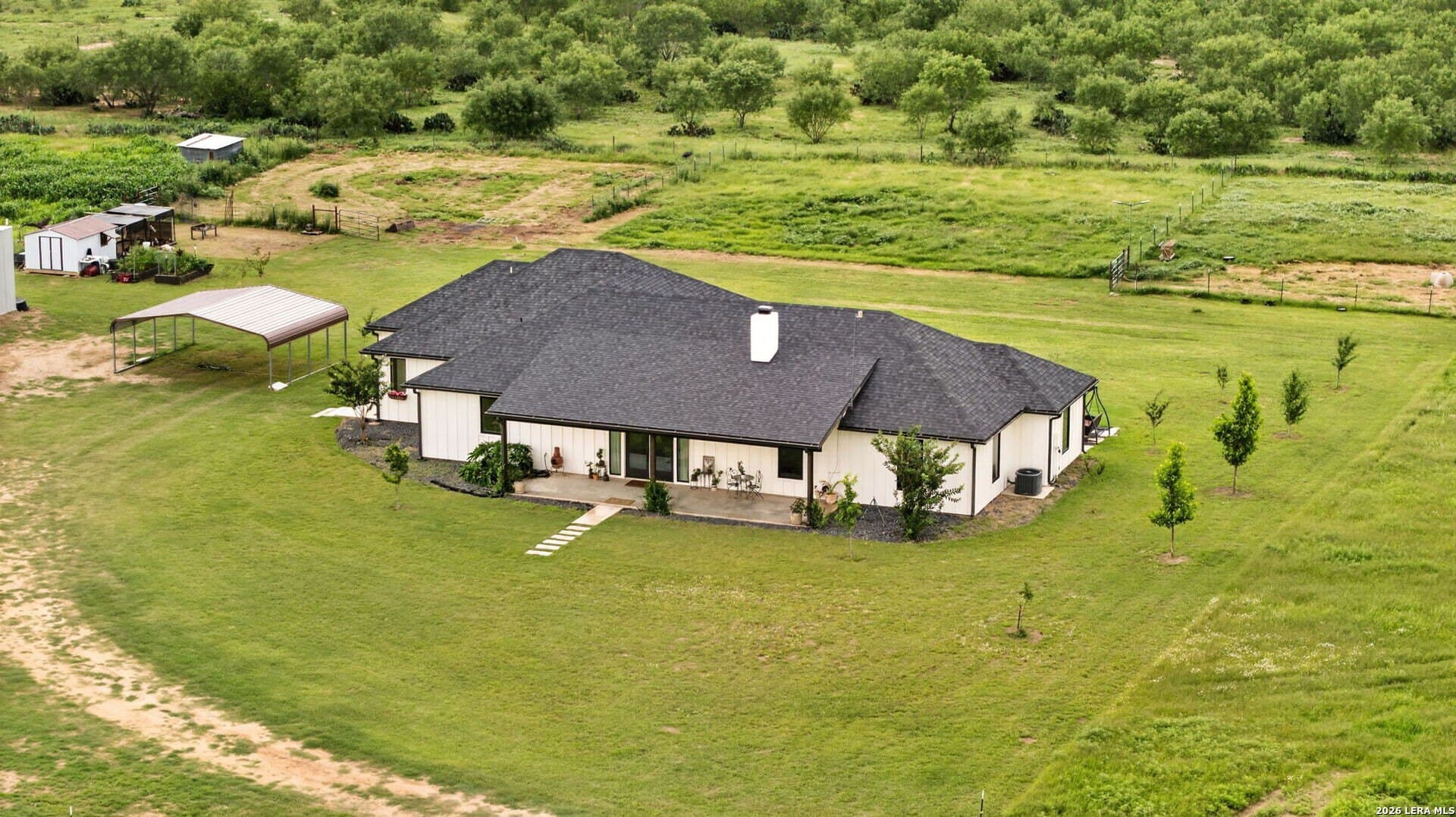 18.79 acres in Medina County