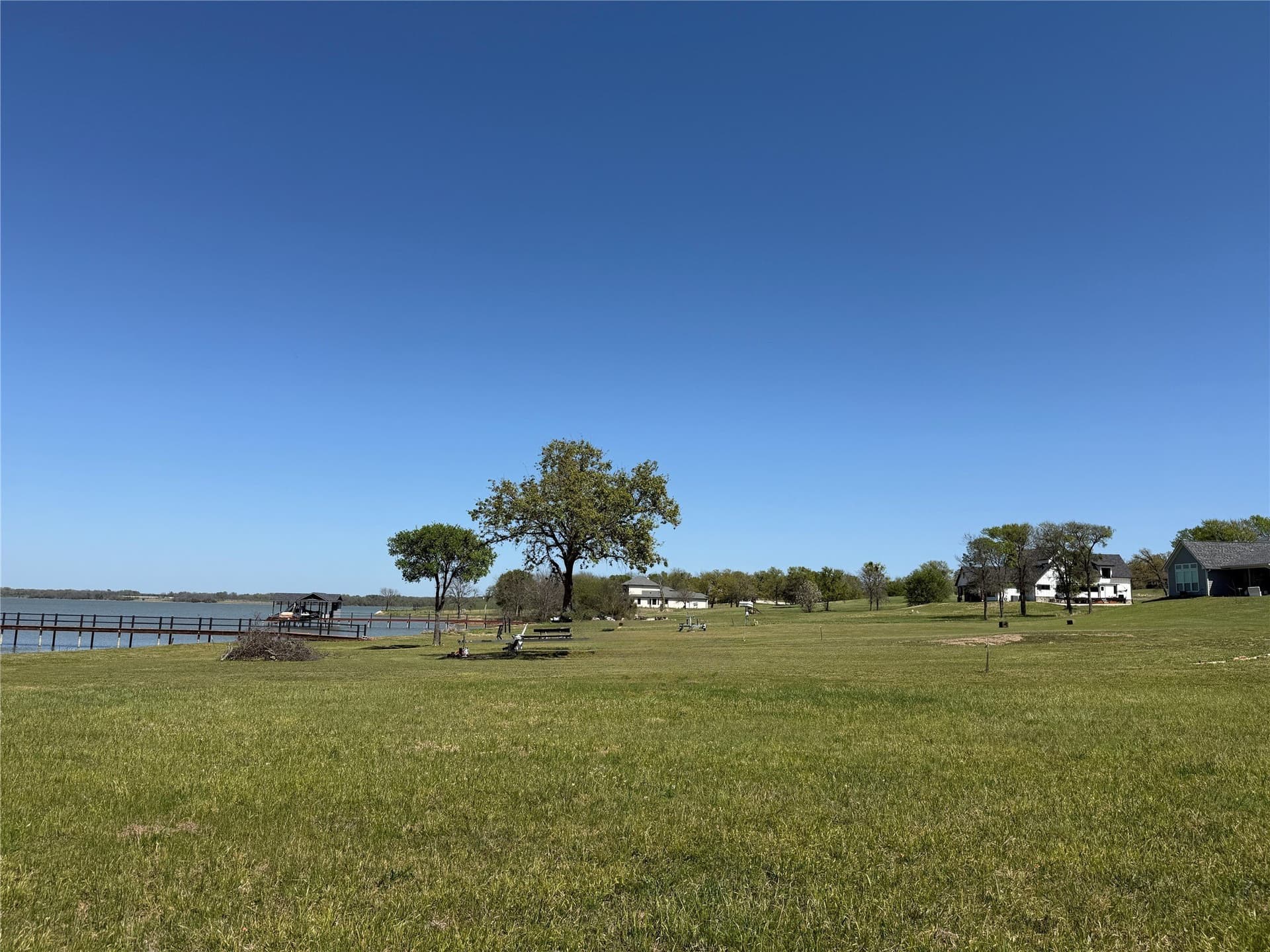 1.18 acres in Navarro County - photo 32