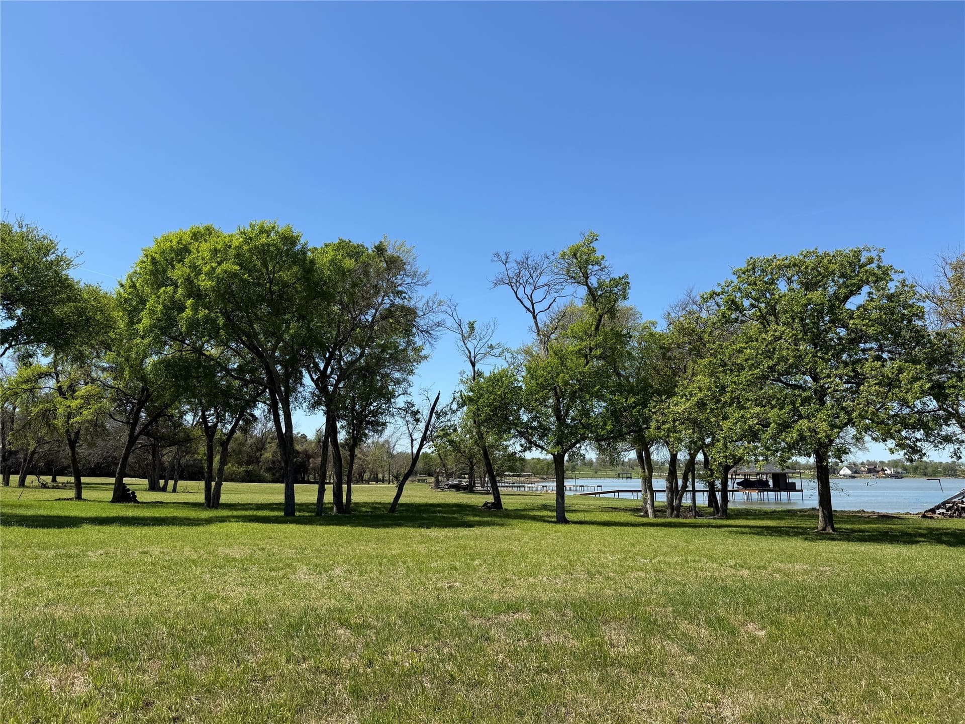 1.18 acres in Navarro County - photo 33