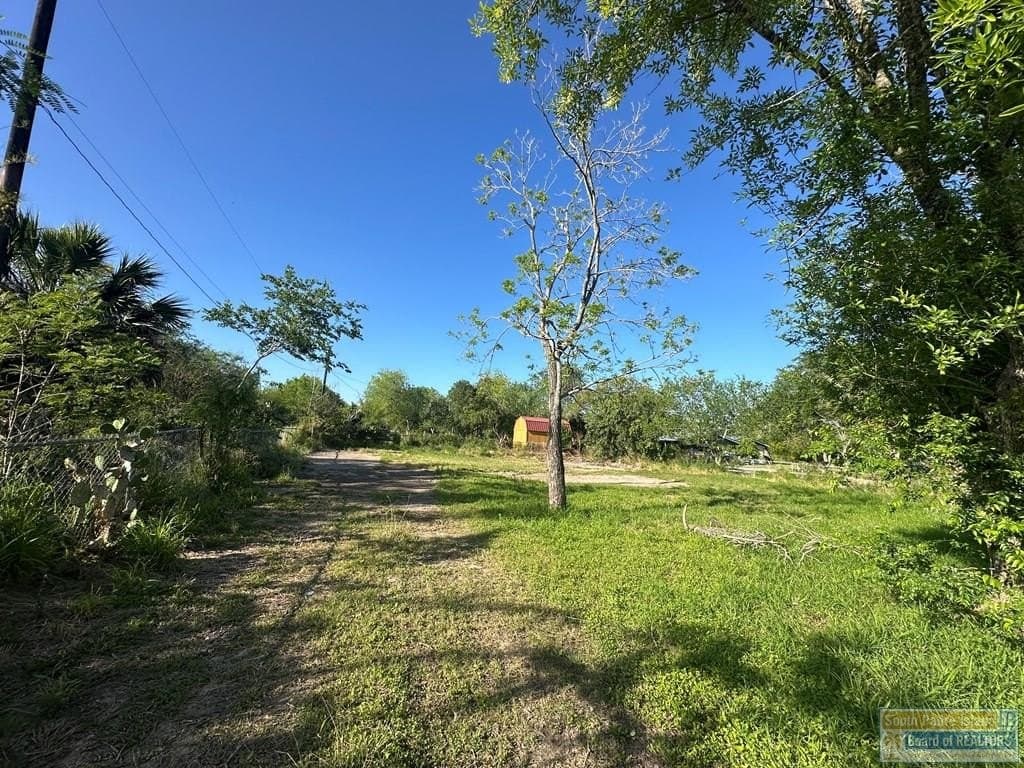 0.23 acres in Cameron County - photo 6
