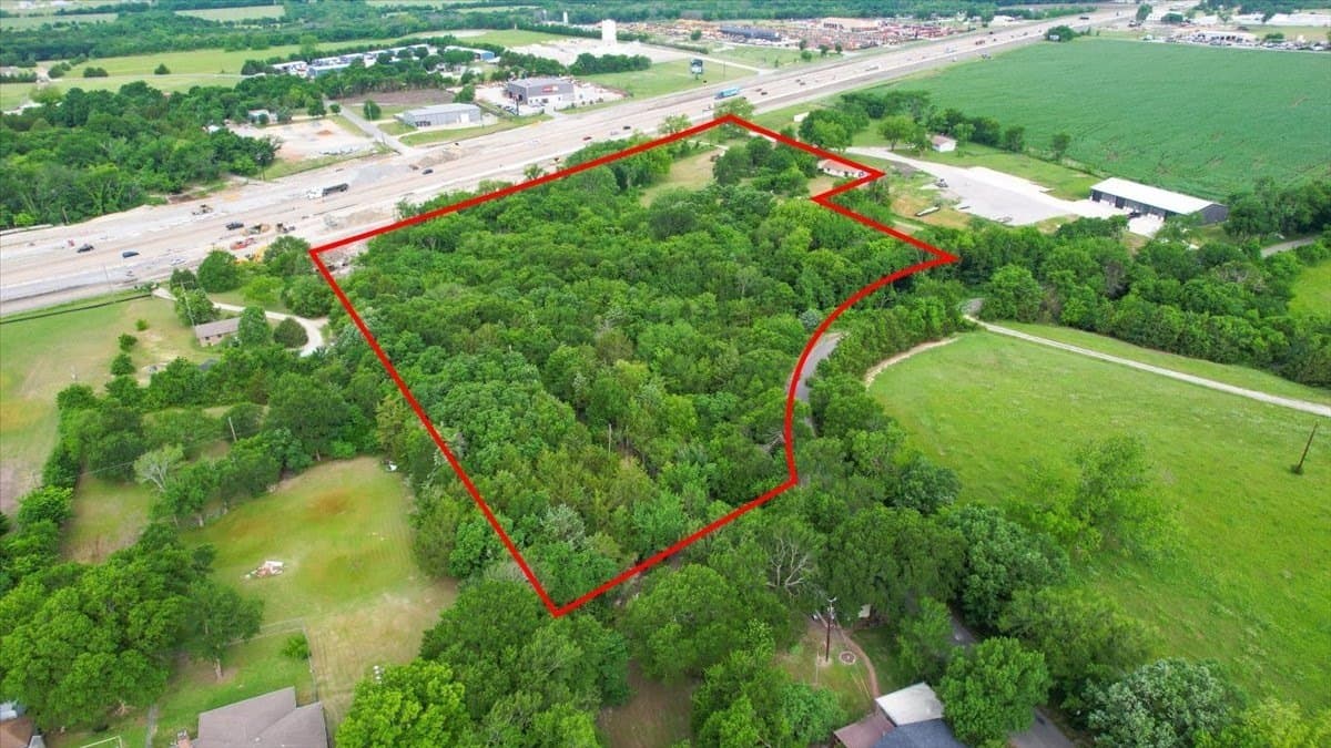 9.64 acres in Grayson County - photo 8