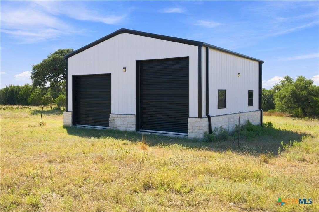 5 acres in Burnet County - photo 21