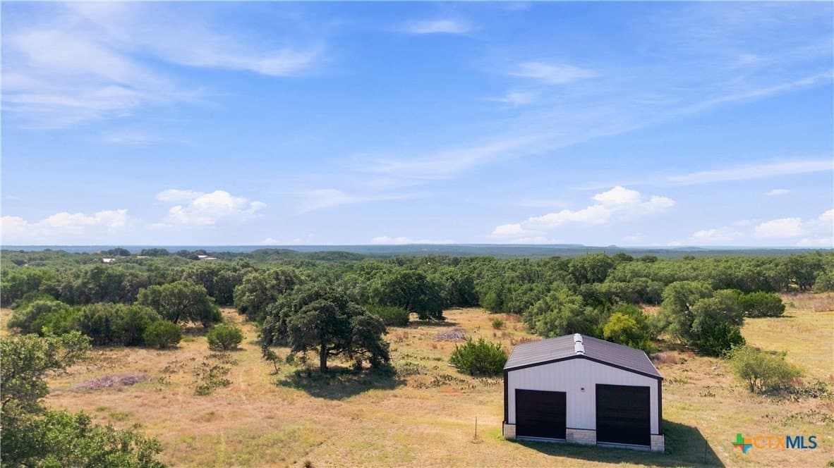 5 acres in Burnet County - photo 3