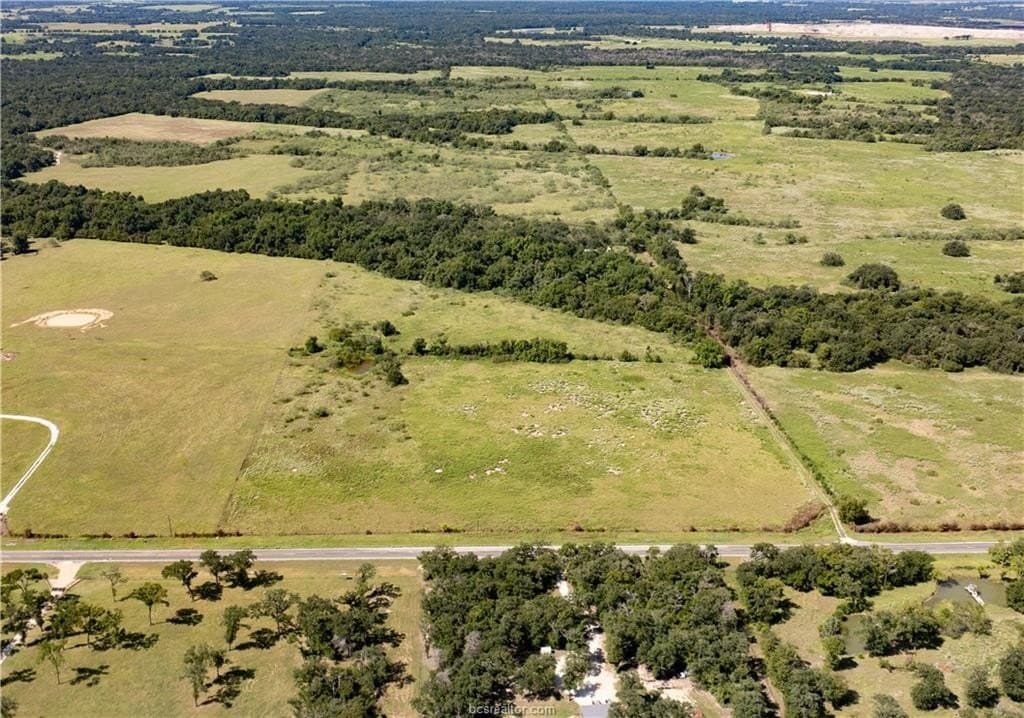 156 acres in Robertson County - photo 26
