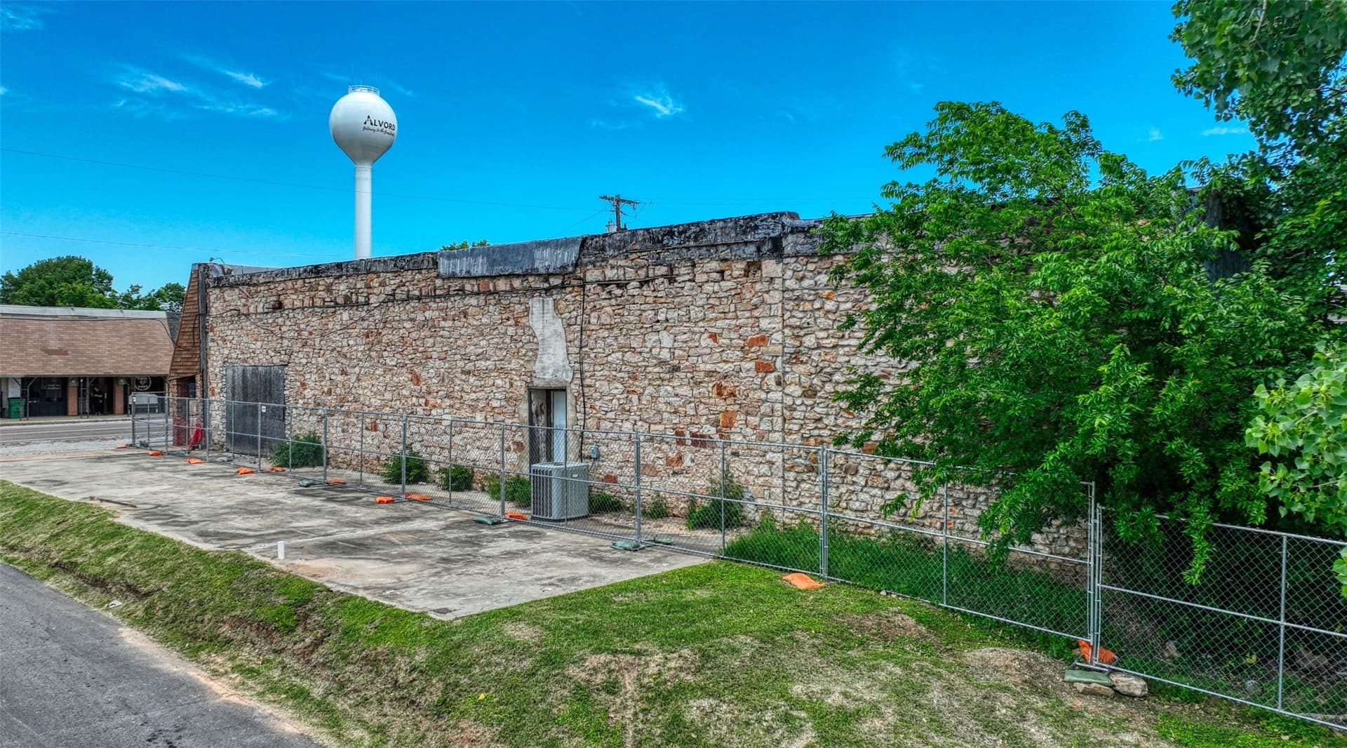 0.09 acres in Wise County - photo 10