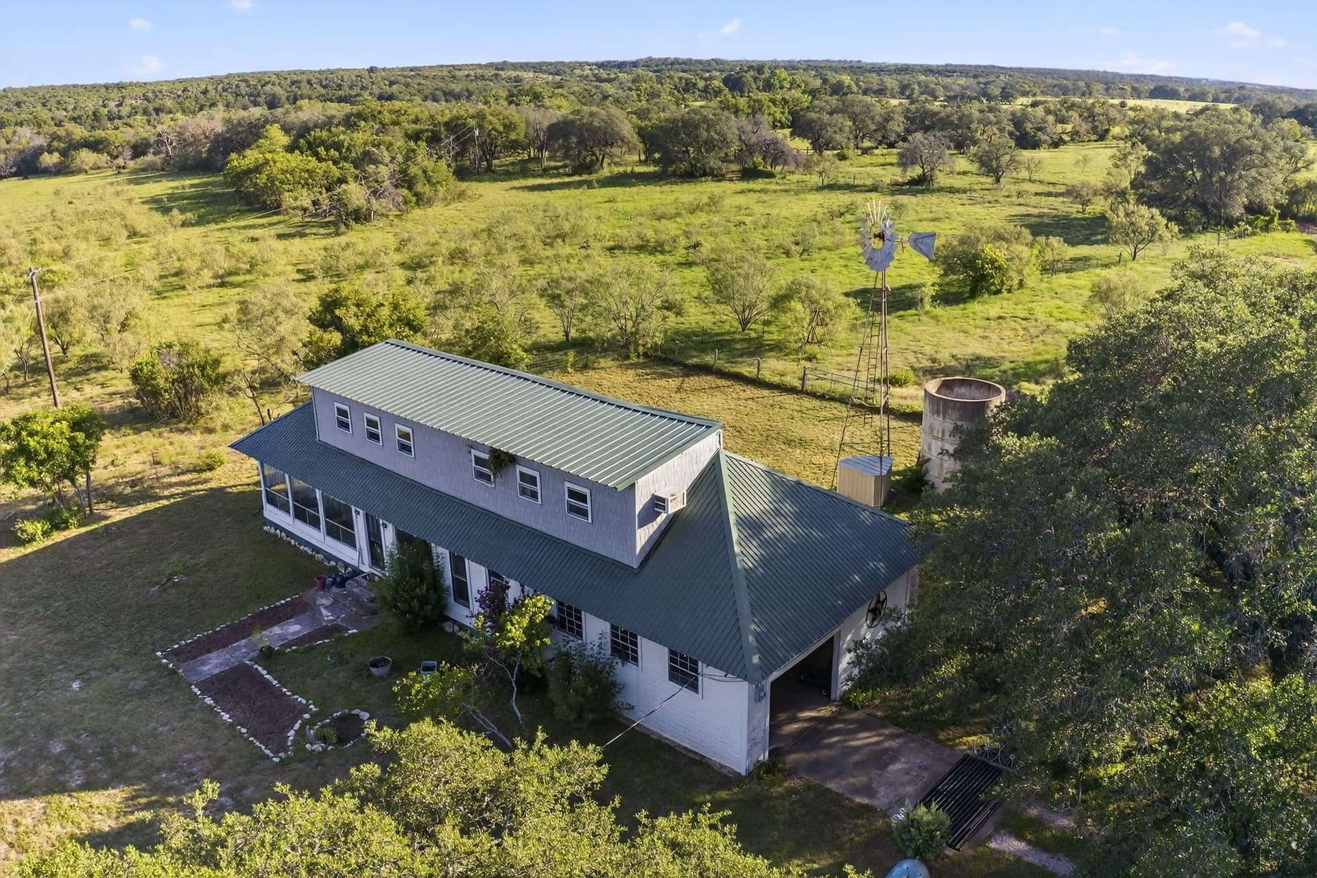 306 acres in Burnet County
