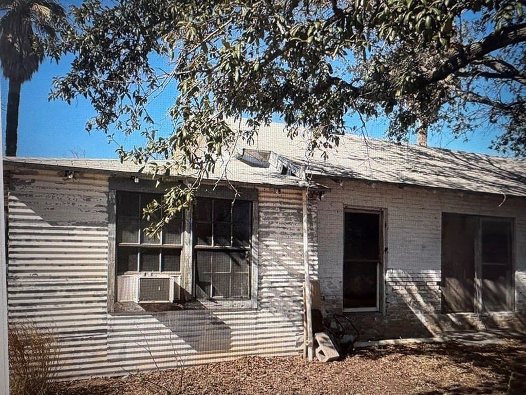 217,800 acres in Maverick County gallery image 3