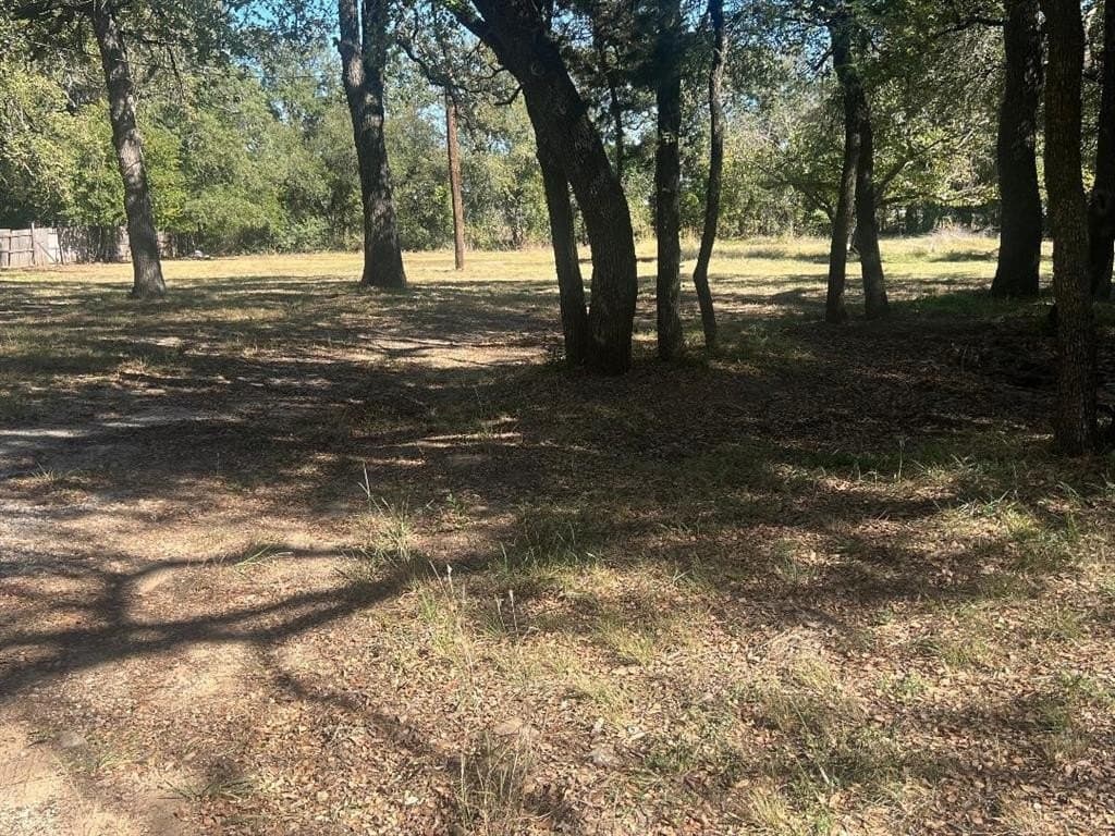 1.49 acres in Parker County gallery image 3