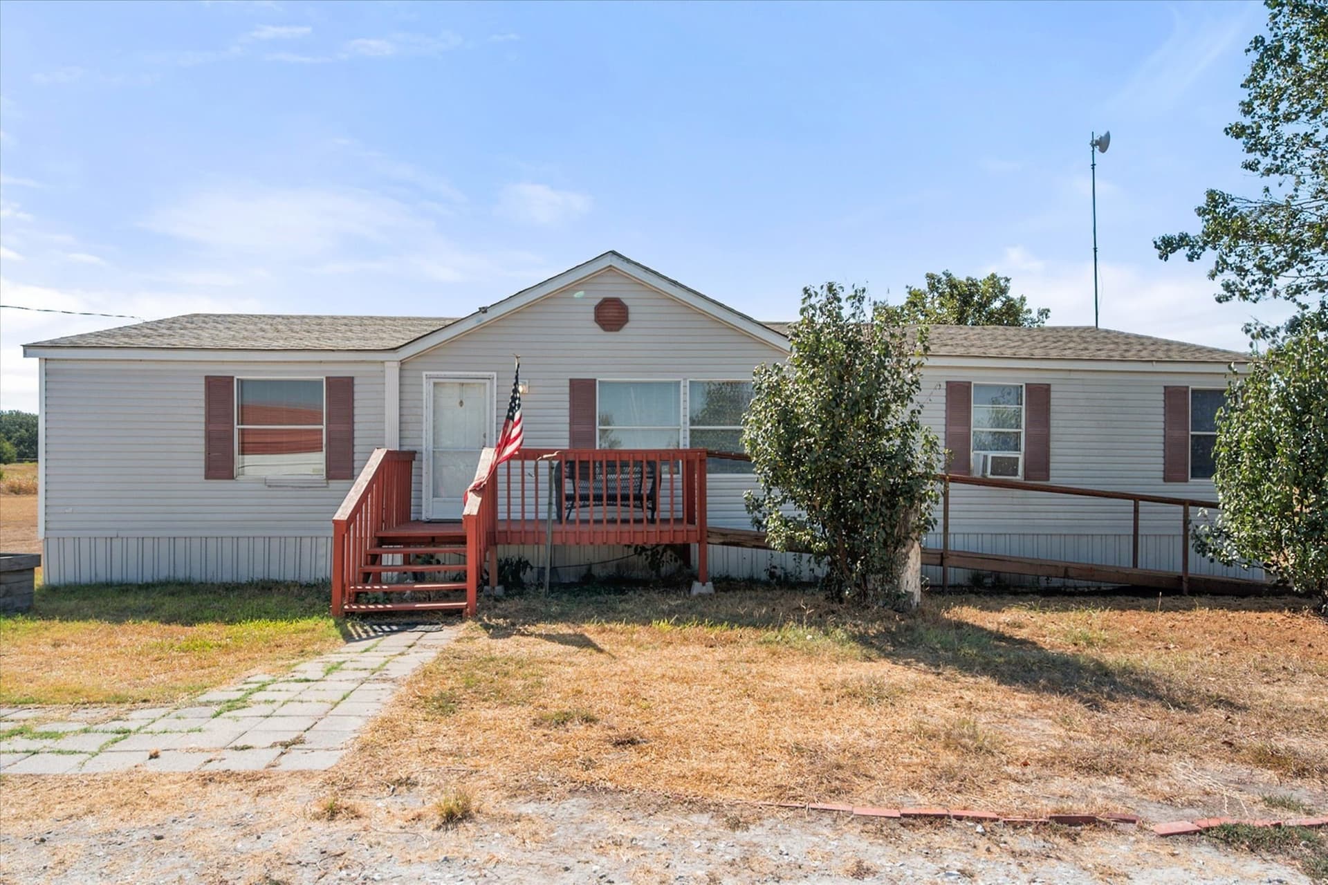 20 acres in Navarro County