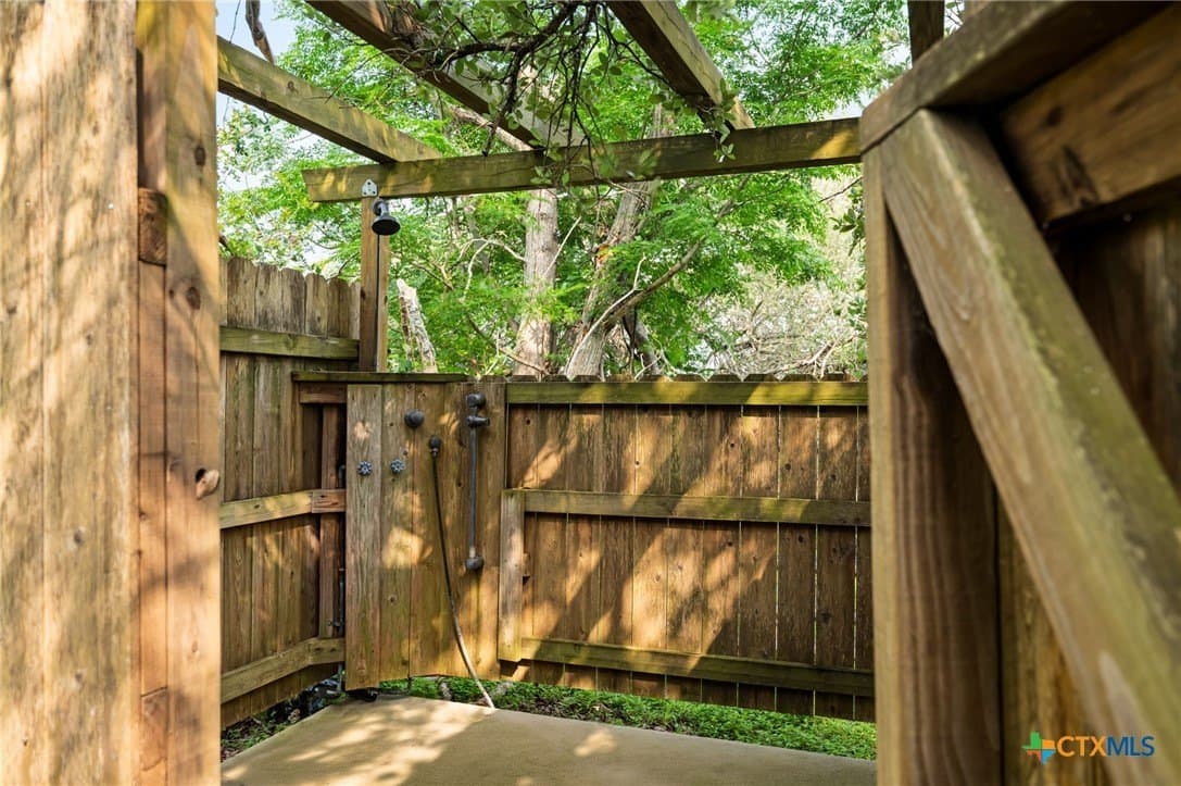 24.86 acres in Bastrop County - photo 34