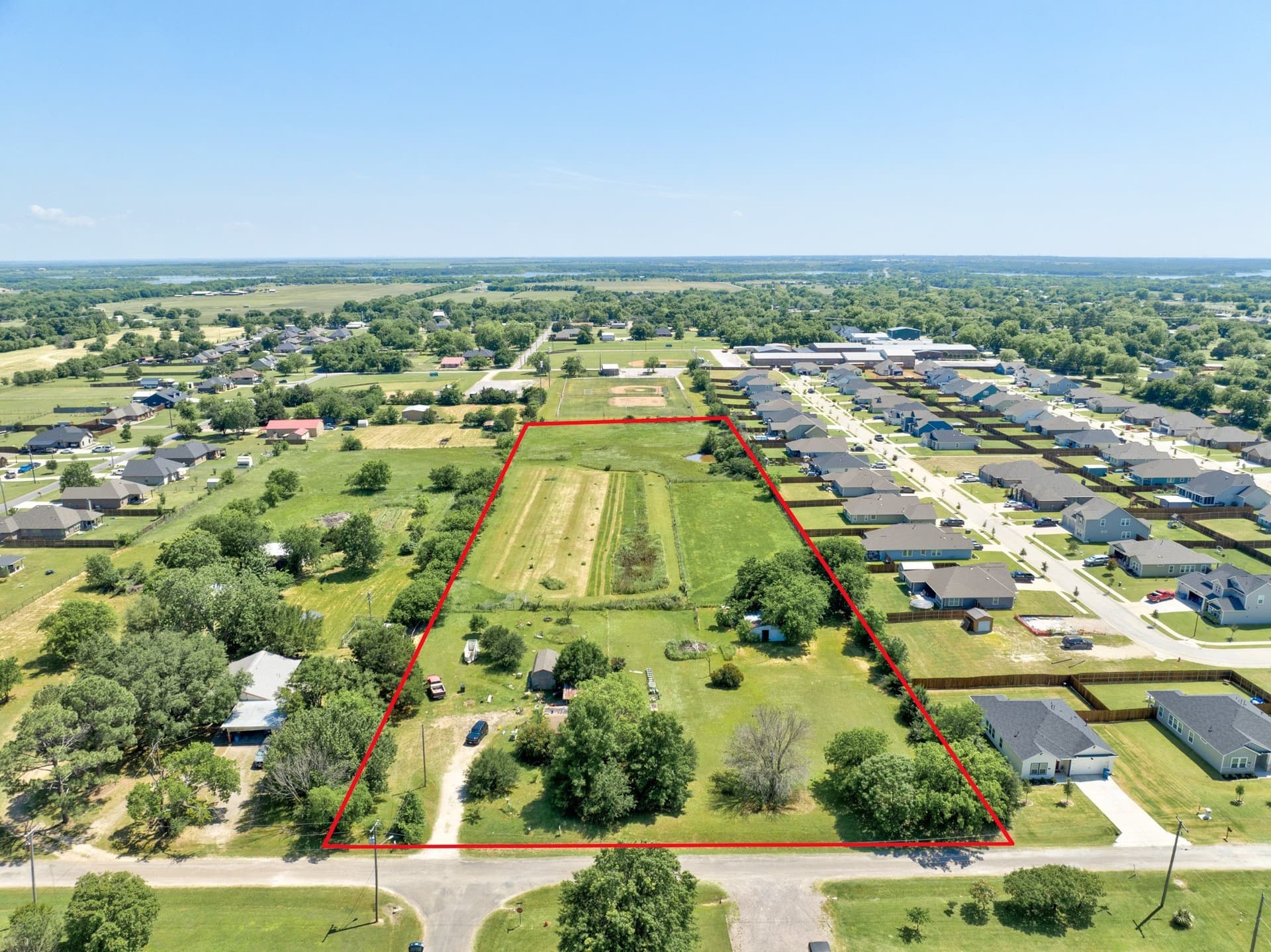 5 acres in Grayson County