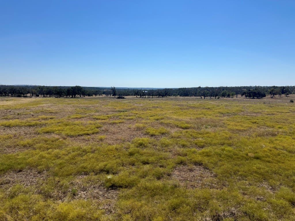 10 acres in Gillespie County gallery image 4