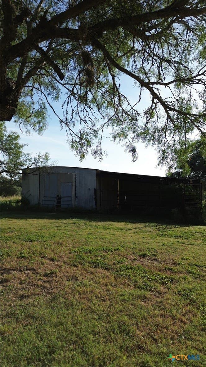 11 acres in Lavaca County - photo 32
