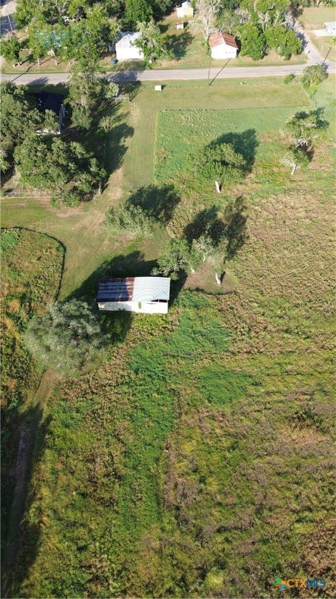 11 acres in Lavaca County - photo 34
