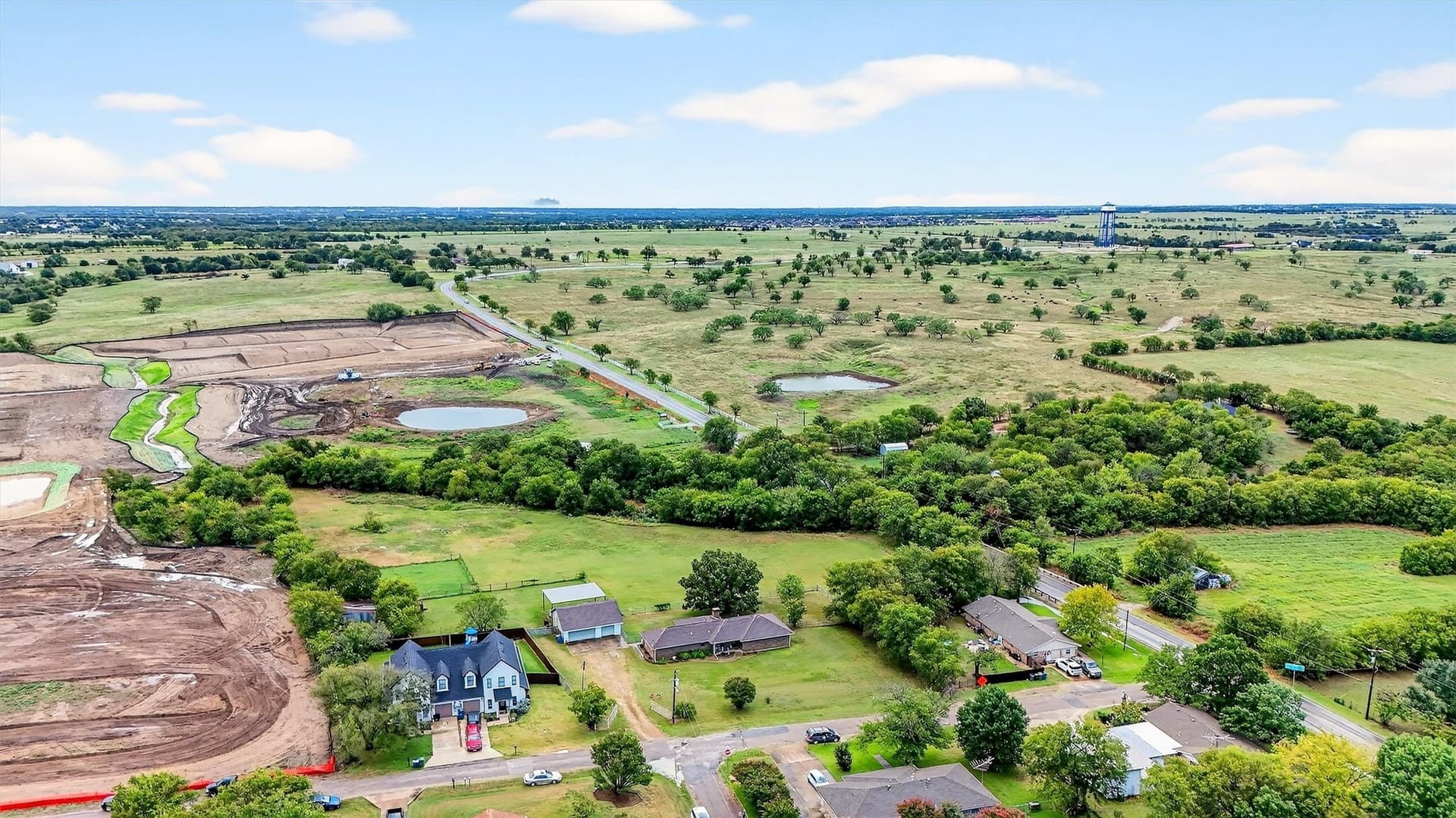 3.8 acres in Grayson County gallery image 3