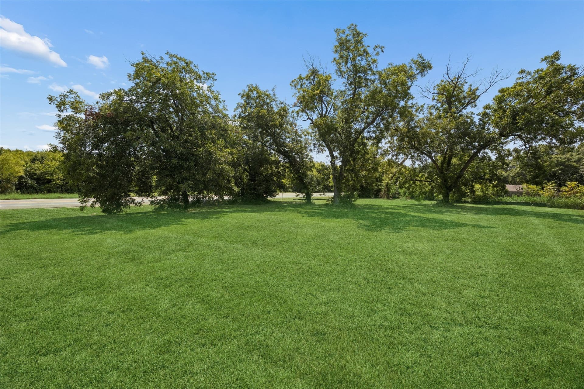 0.55 acres in Ellis County - photo 11
