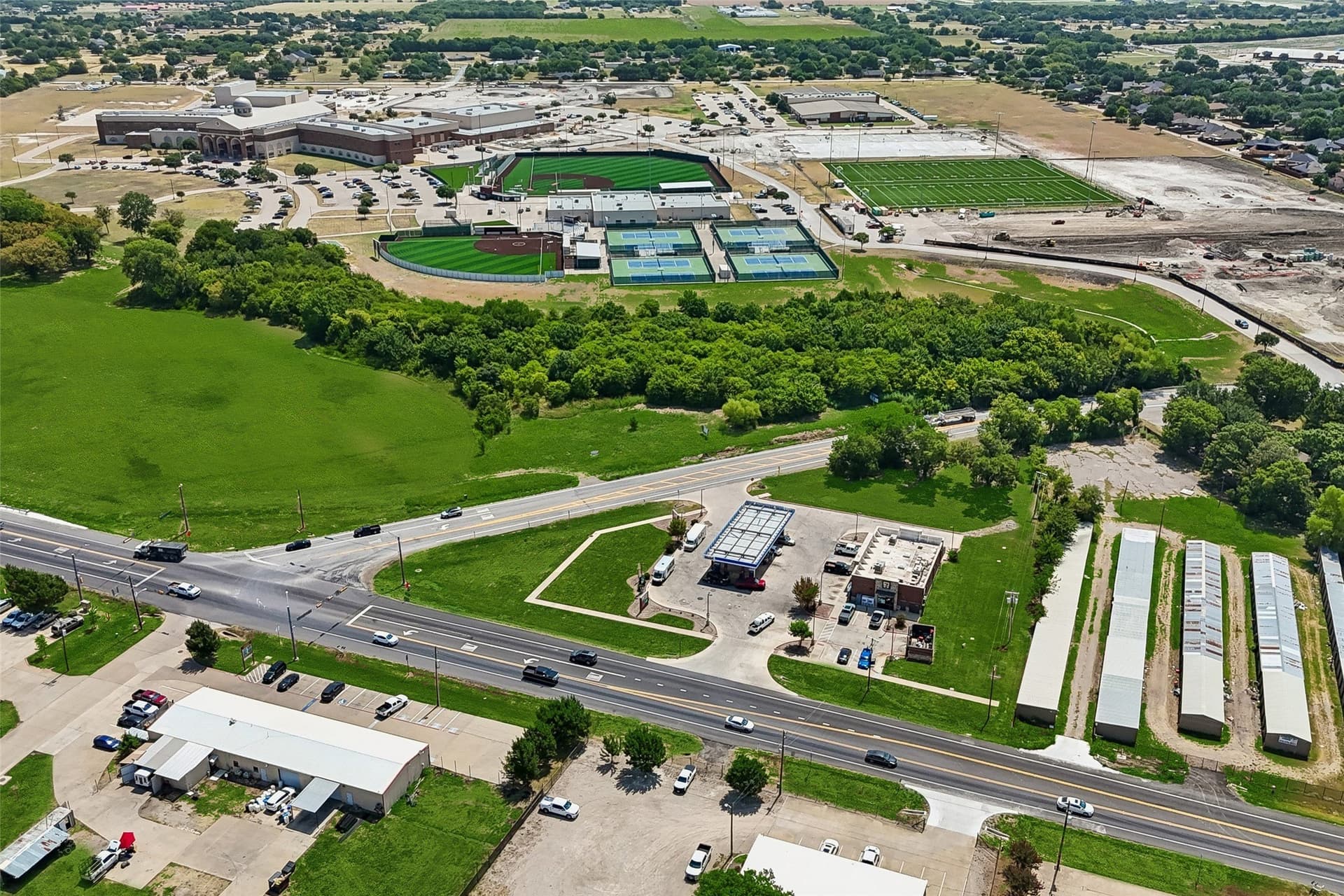0.55 acres in Ellis County - photo 2